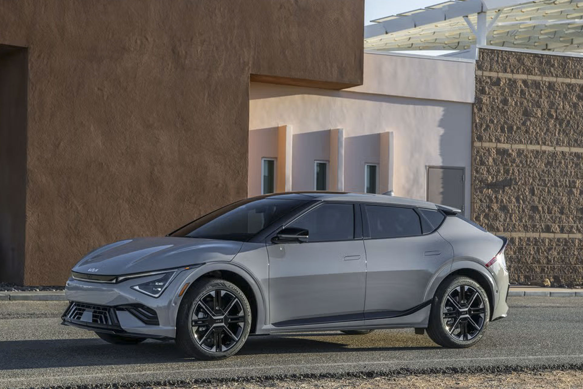 KIA EV6.jpg