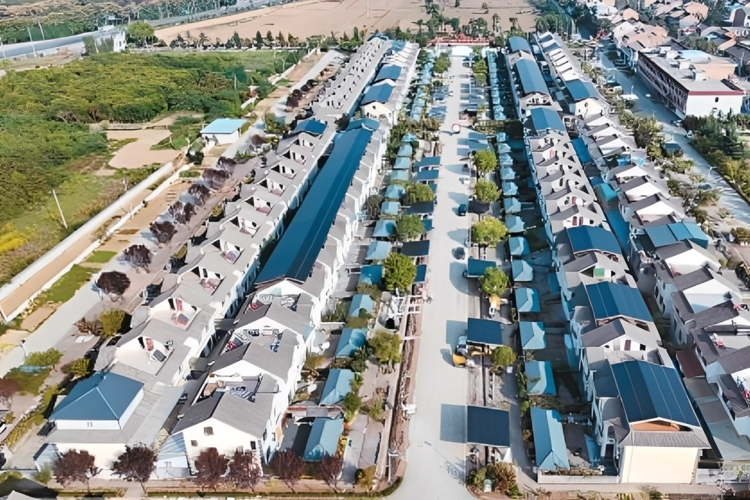 Lắp điện mặt trời mái nhà, cả làng khấp khởi cuối năm được chia tiền