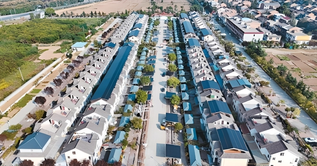 Lắp điện mặt trời mái nhà, cả làng khấp khởi cuối năm được chia tiền