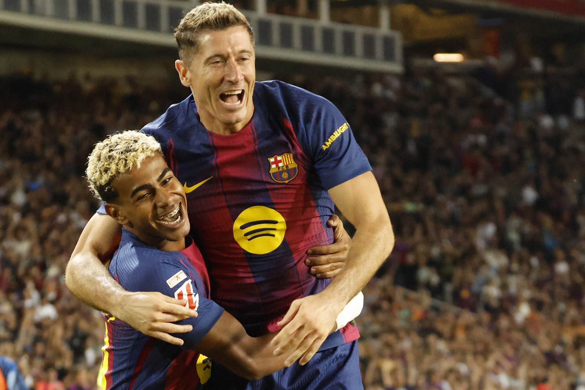 MD - Yamal Lewandowski Barca Sociedad 2 1.jpg