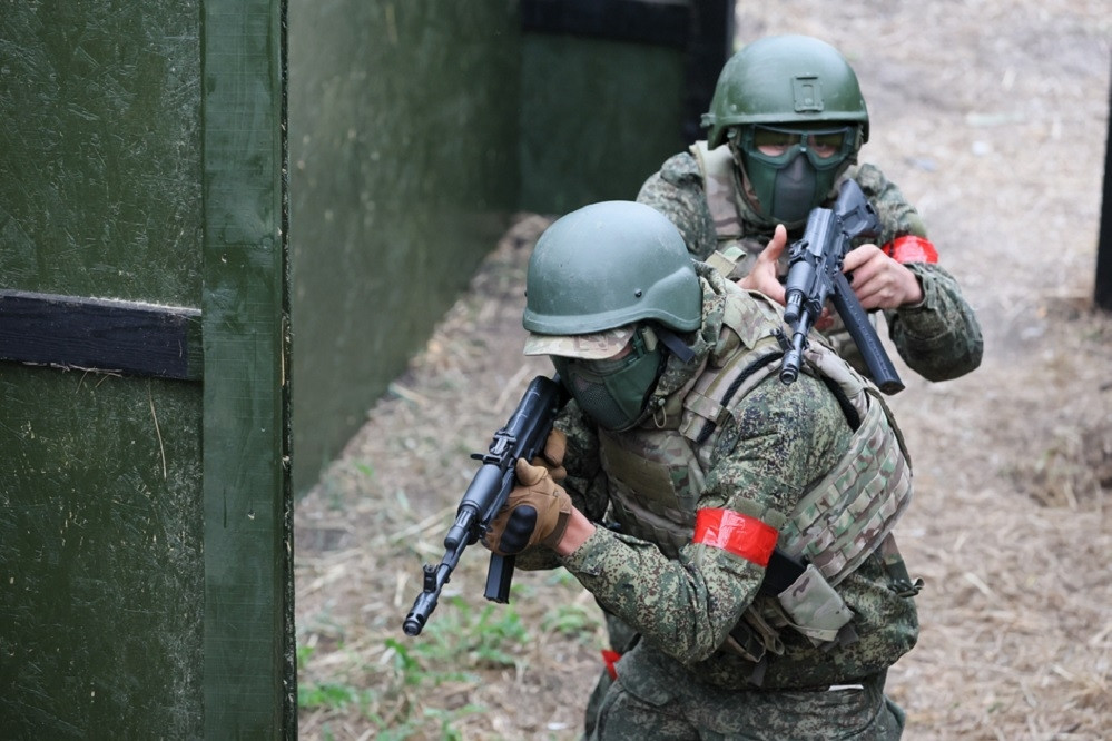 Nga chặn 4 đợt phản công ở Sumy, Mỹ xem xét đề nghị gửi Tomahawk của Ukraine
