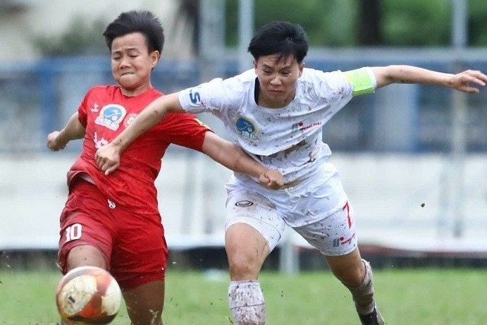 Nữ cầu thủ người dân tộc Cơ Ho giúp TPHCM I thắng phút chót