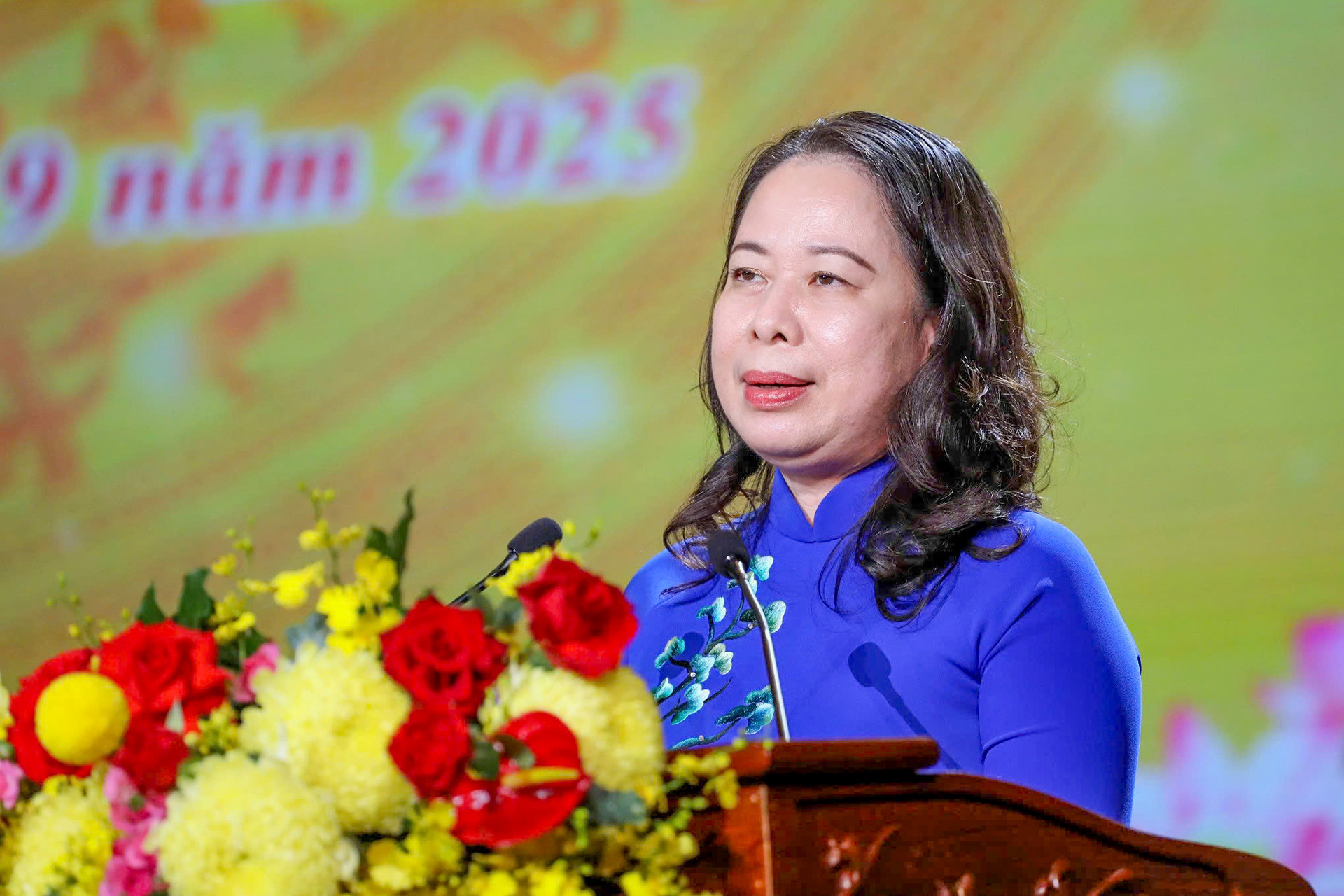 Pho Chu tich nuoc Vo Thi Anh Xuan.jpg