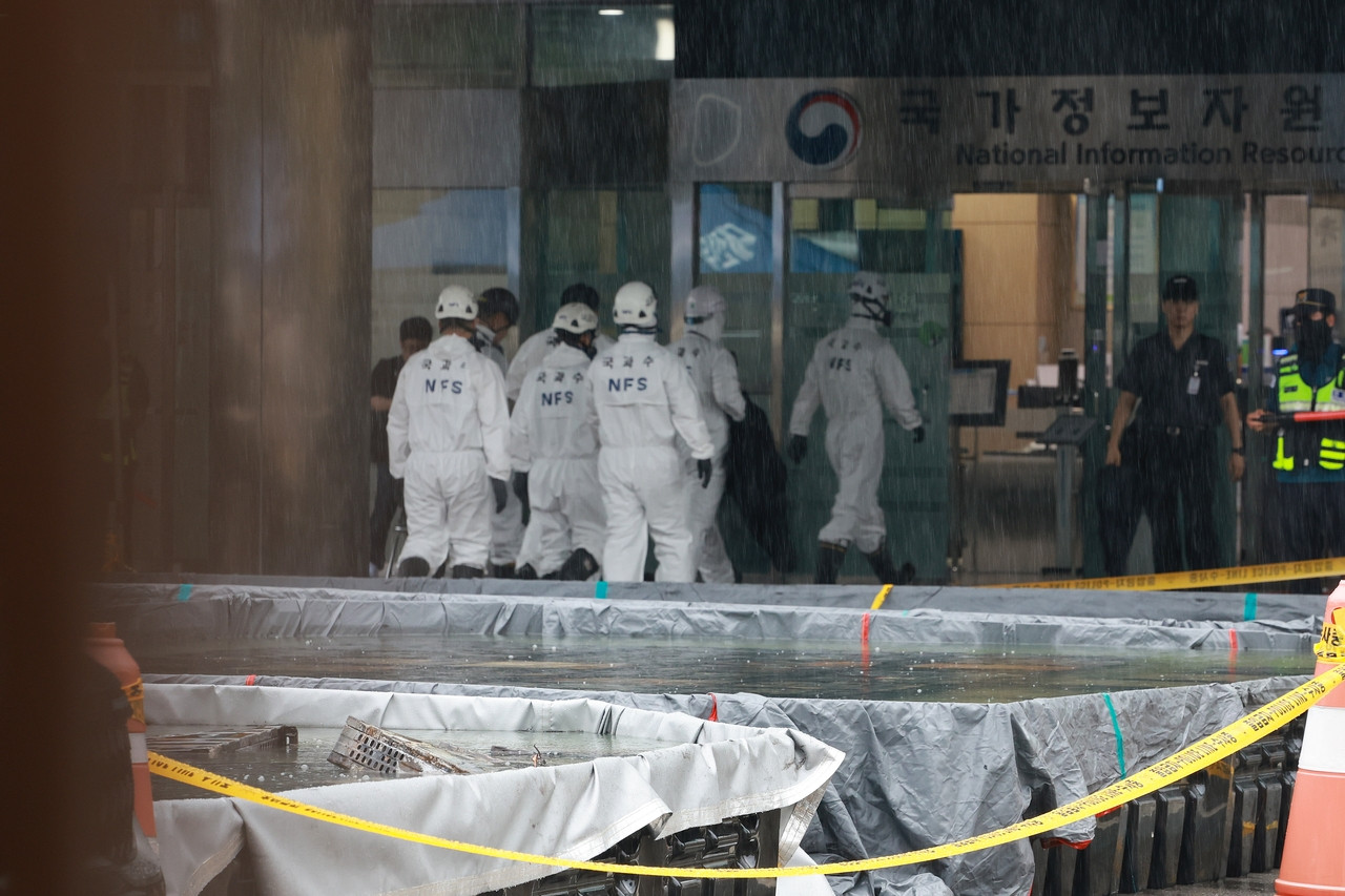 Tổng thống Hàn Quốc xin lỗi sau vụ cháy trung tâm dữ liệu