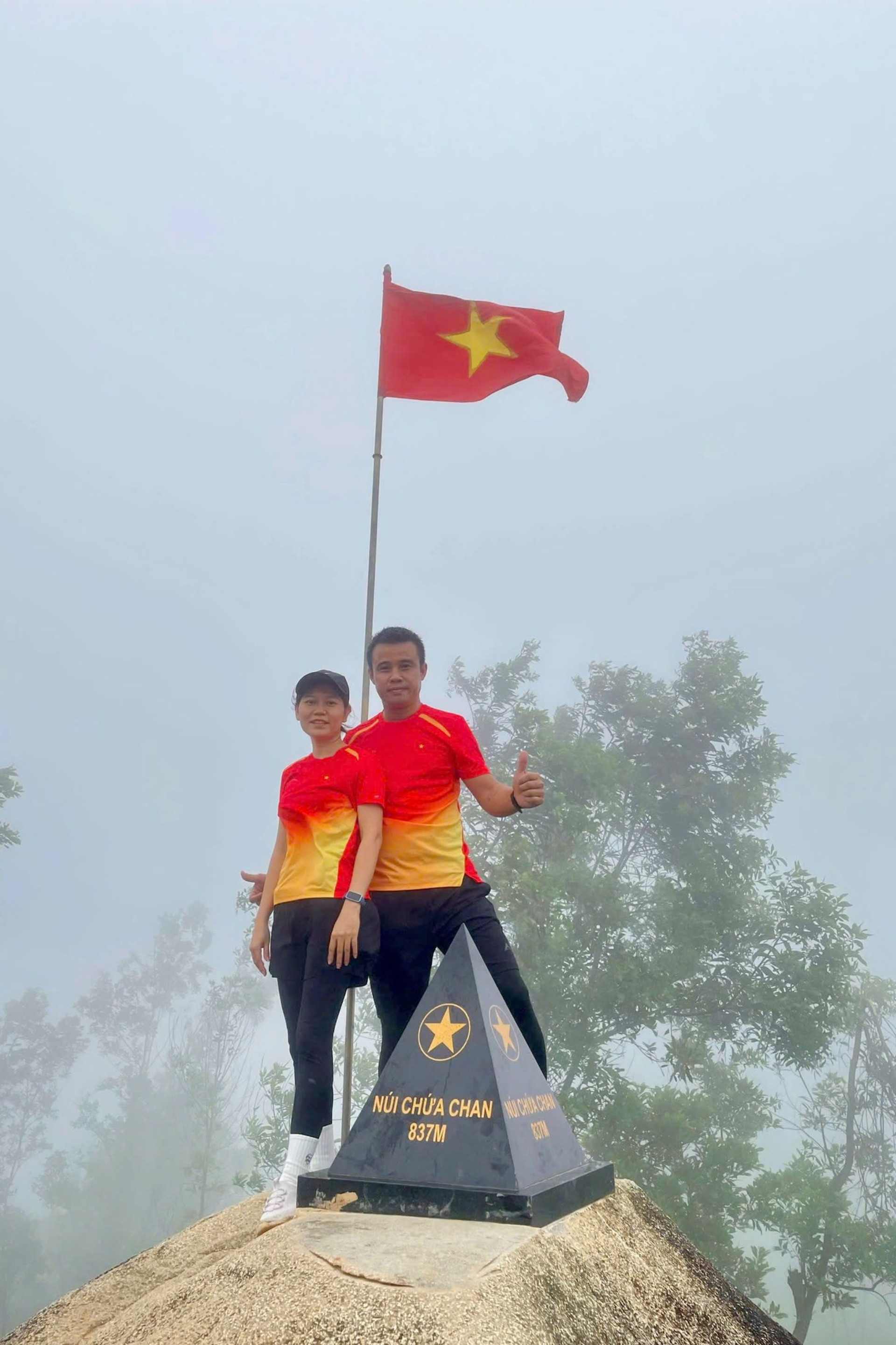 nui chua chan.jpg