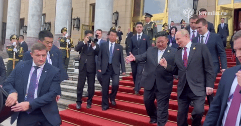 Ông Putin hội đàm với ông Kim Jong Un, ca ngợi lính Triều Tiên chiến đấu ở Kursk