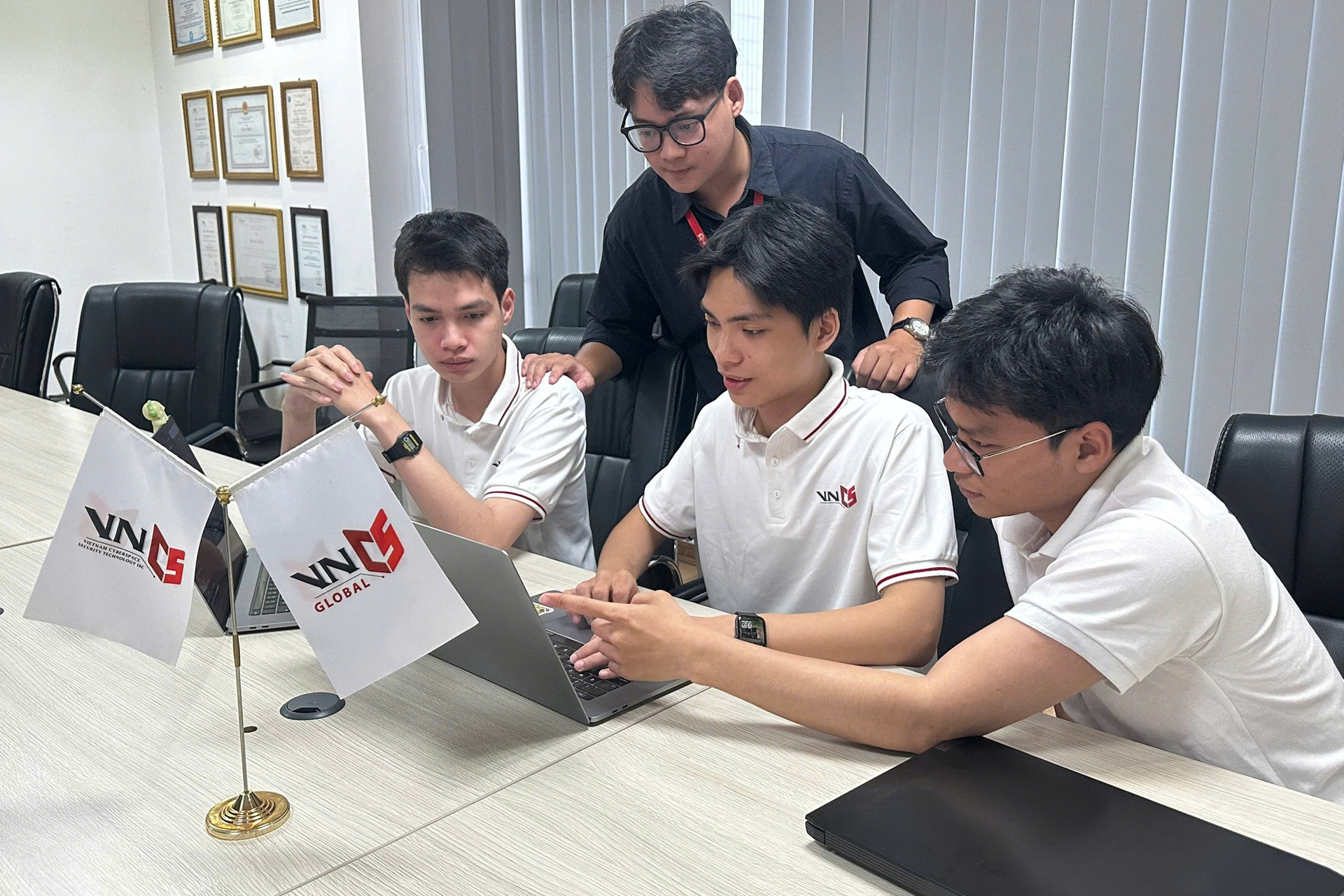 Sẽ thử nghiệm mô hình “40-30-30” trong đào tạo an ninh mạng
