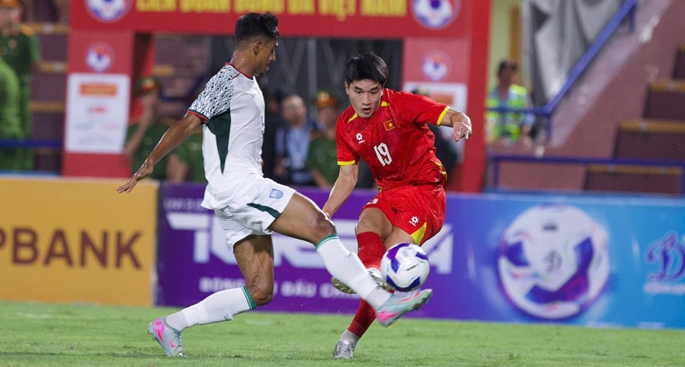 Trực tiếp bóng đá U23 Việt Nam 2-0 U23 Banglade...