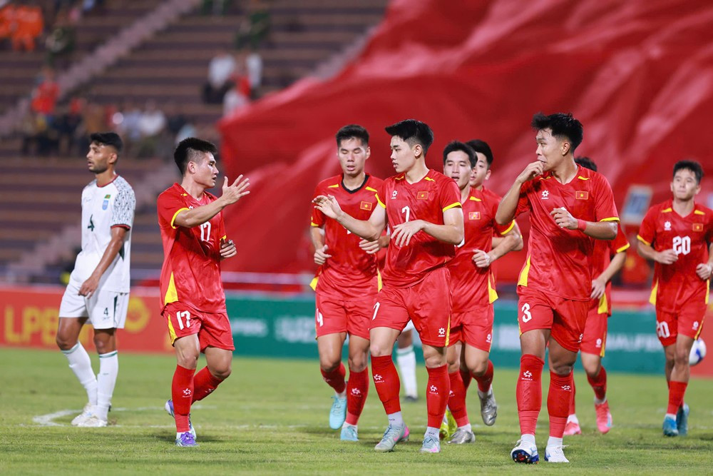 U23 Viet nam vs U23 Bangladesh 2.jpg