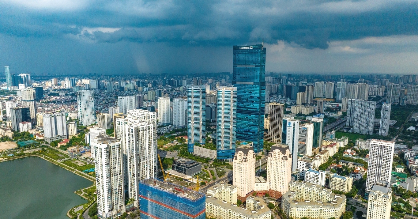 Căn hộ hàng trăm triệu mỗi mét: Sao giá vẫn cứ tăng, cách nào giảm?