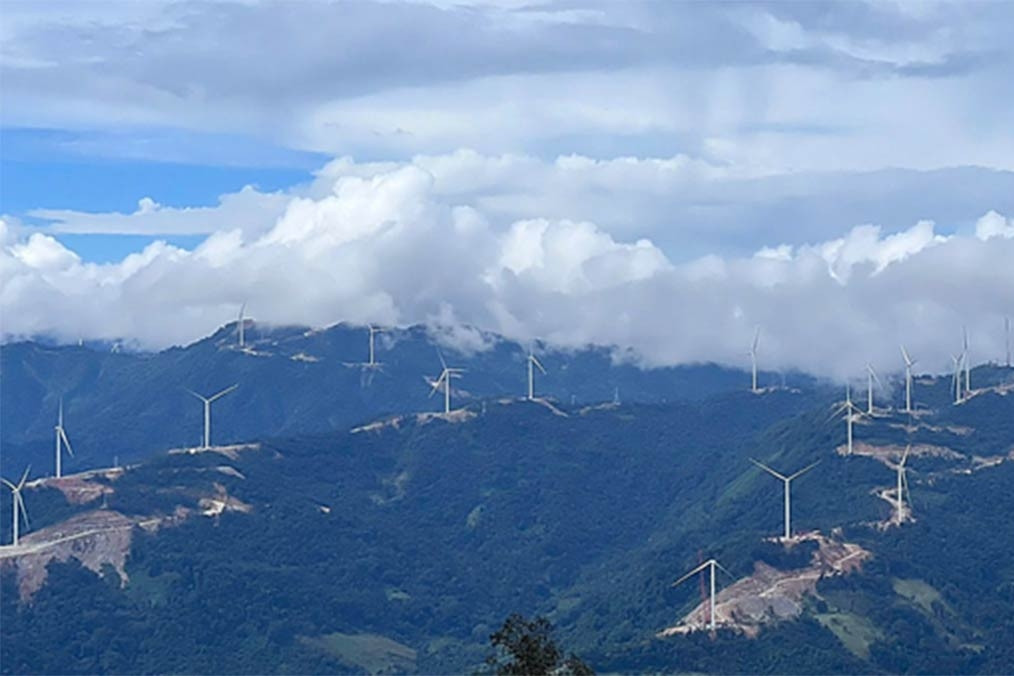 Cụm nhà máy điện gió Trường Sơn chính thức vận hành thương mại