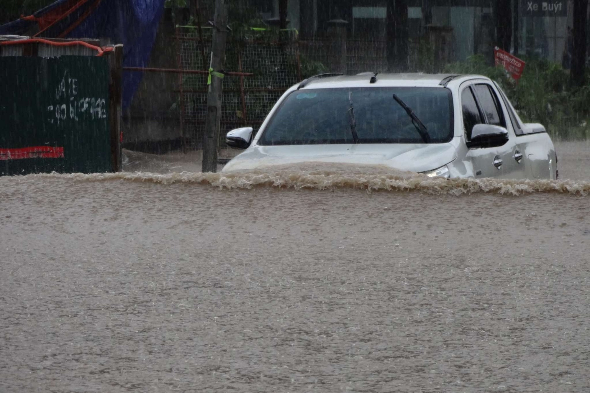 Danh sách 65 điểm ngập úng tại Hà Nội