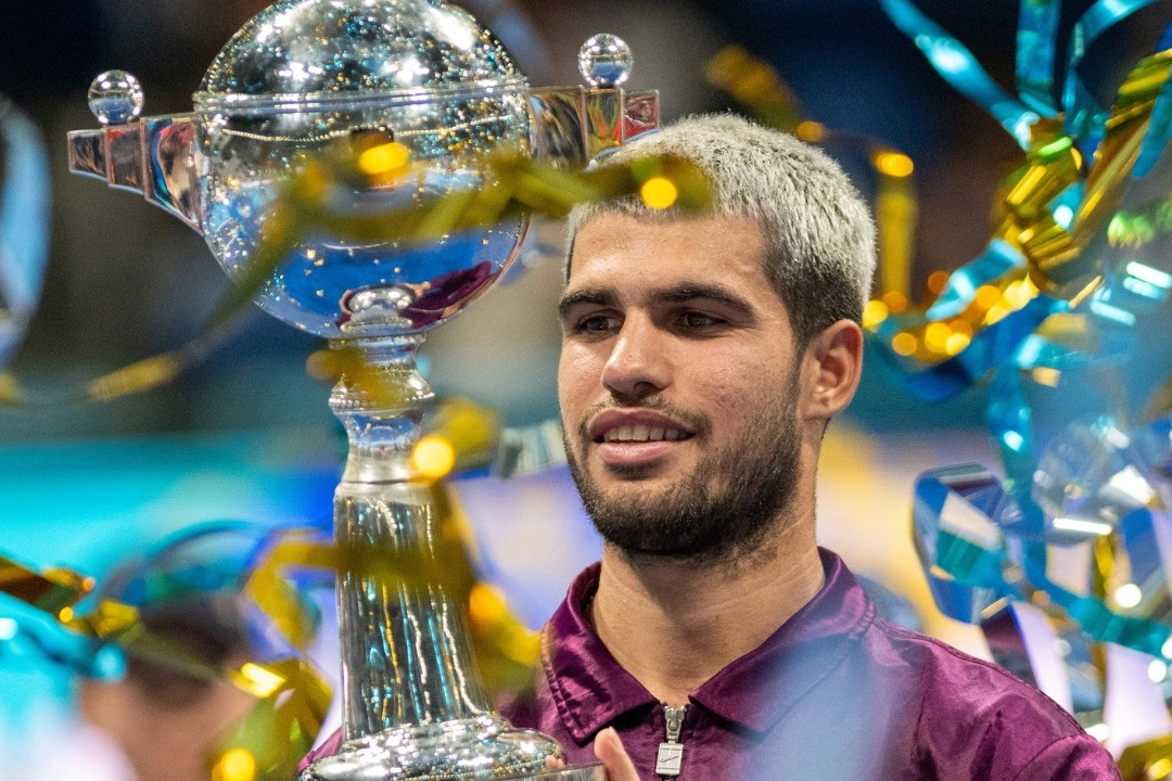 Hạ Taylor Fritz, Alcaraz giành danh hiệu thứ 8 trong năm 2025