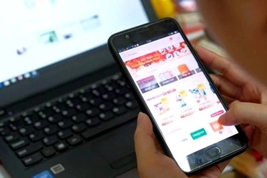 Hai phụ nữ, một người đàn ông mất hơn 6 tỷ đồng vì những lời hứa hẹn 'na ná'