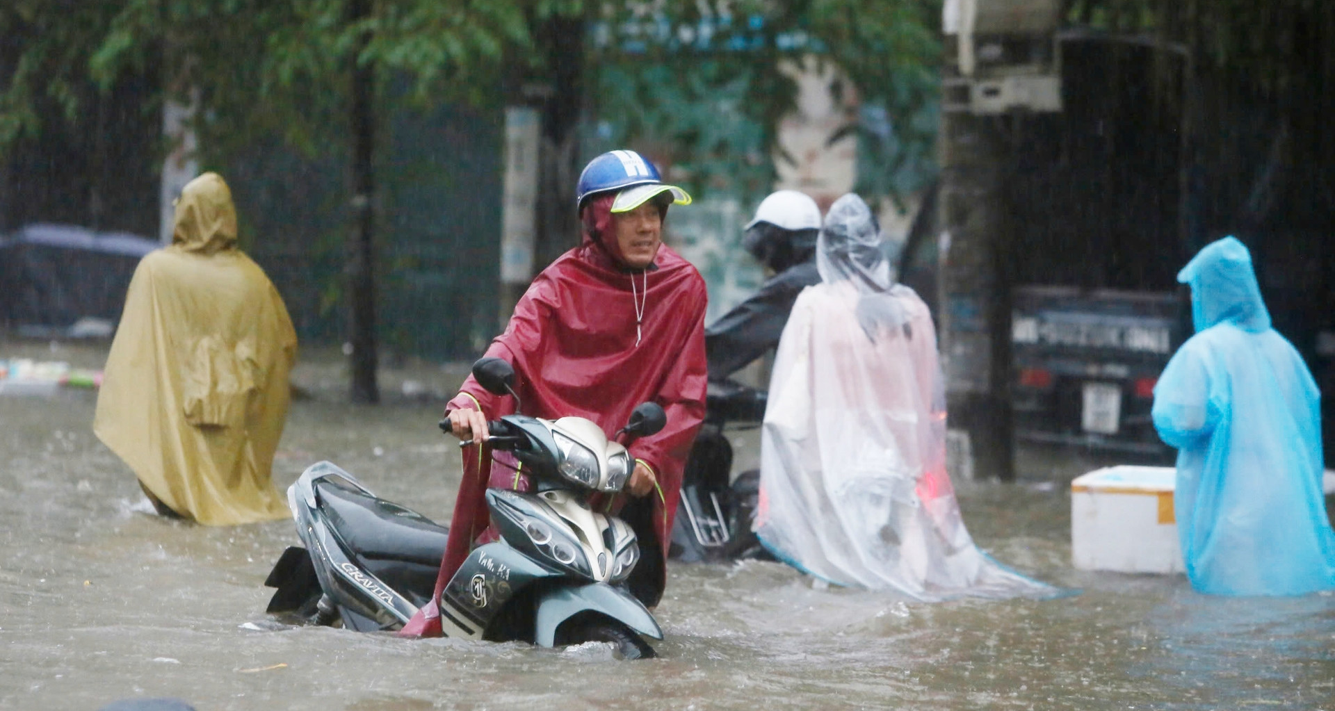Thời tiết Hà Nội khi nào kết thúc mưa lớn?