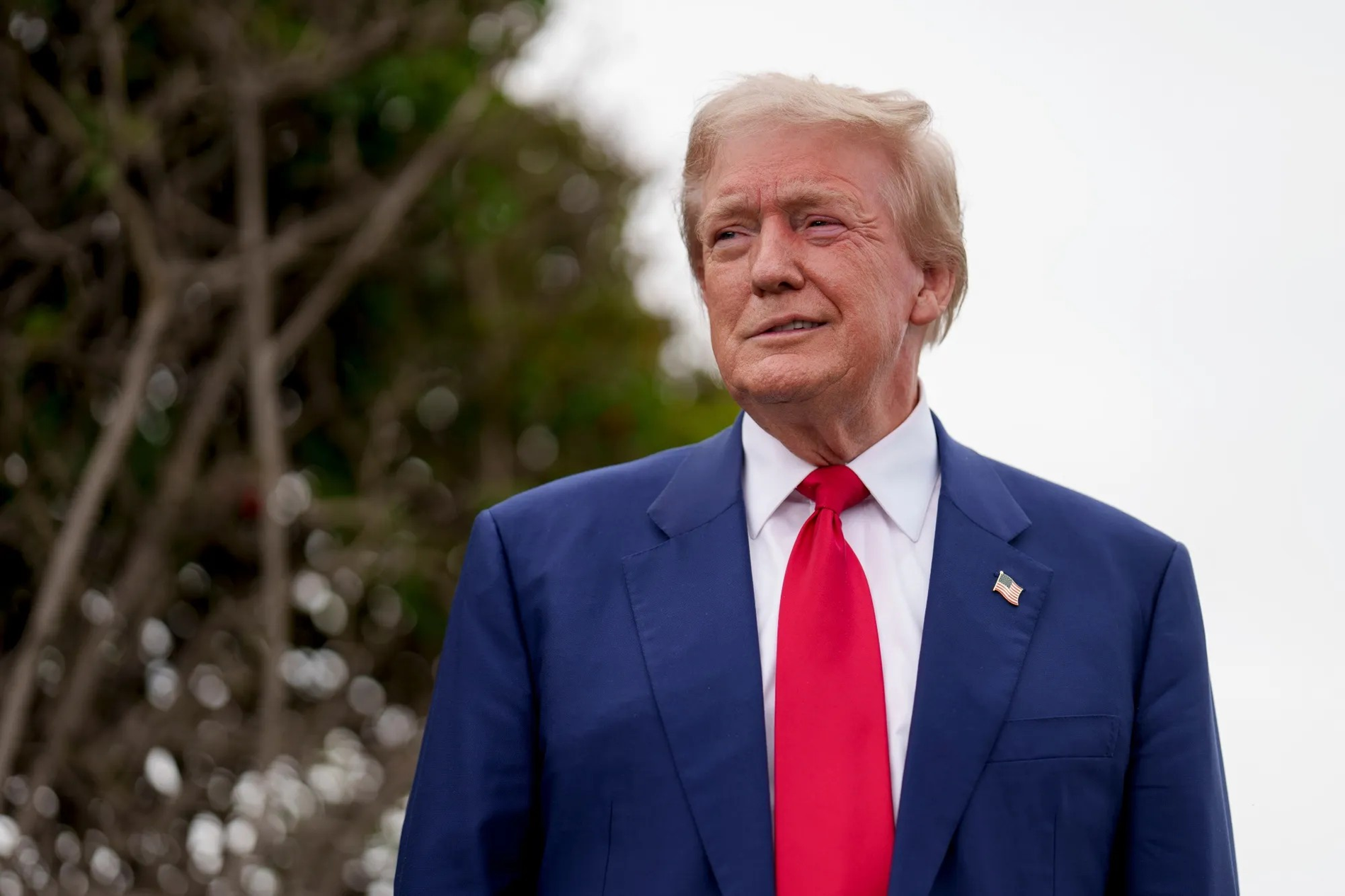 YouTube trả 24,5 triệu USD cho ông Trump