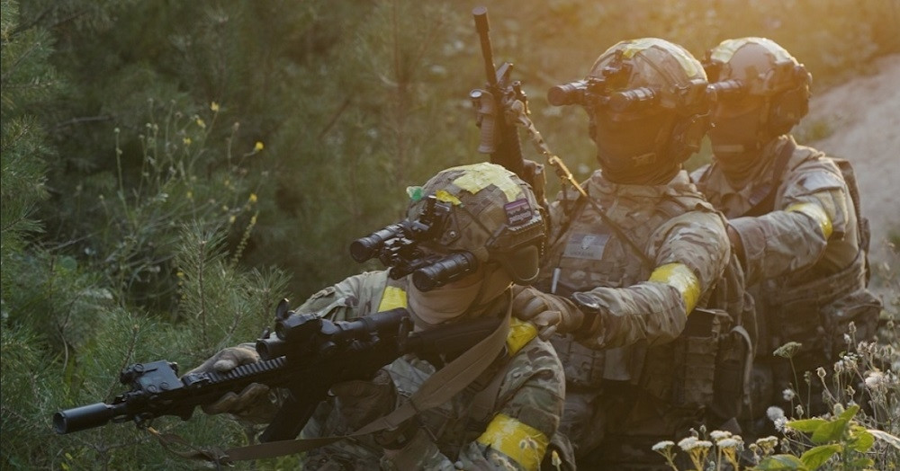 Ukraine tăng cường phản công ở Donetsk, điều động quân tinh nhuệ đến Kupiansk