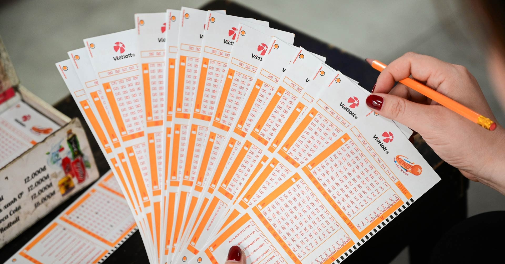 Vietlott tìm thấy vé số trúng độc đắc hơn 179 tỷ đồng