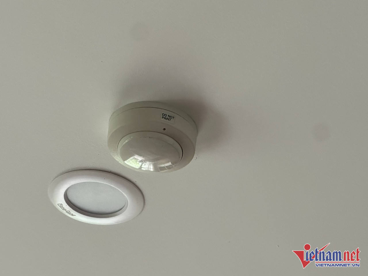 W-phong chay chưa chay.jpg