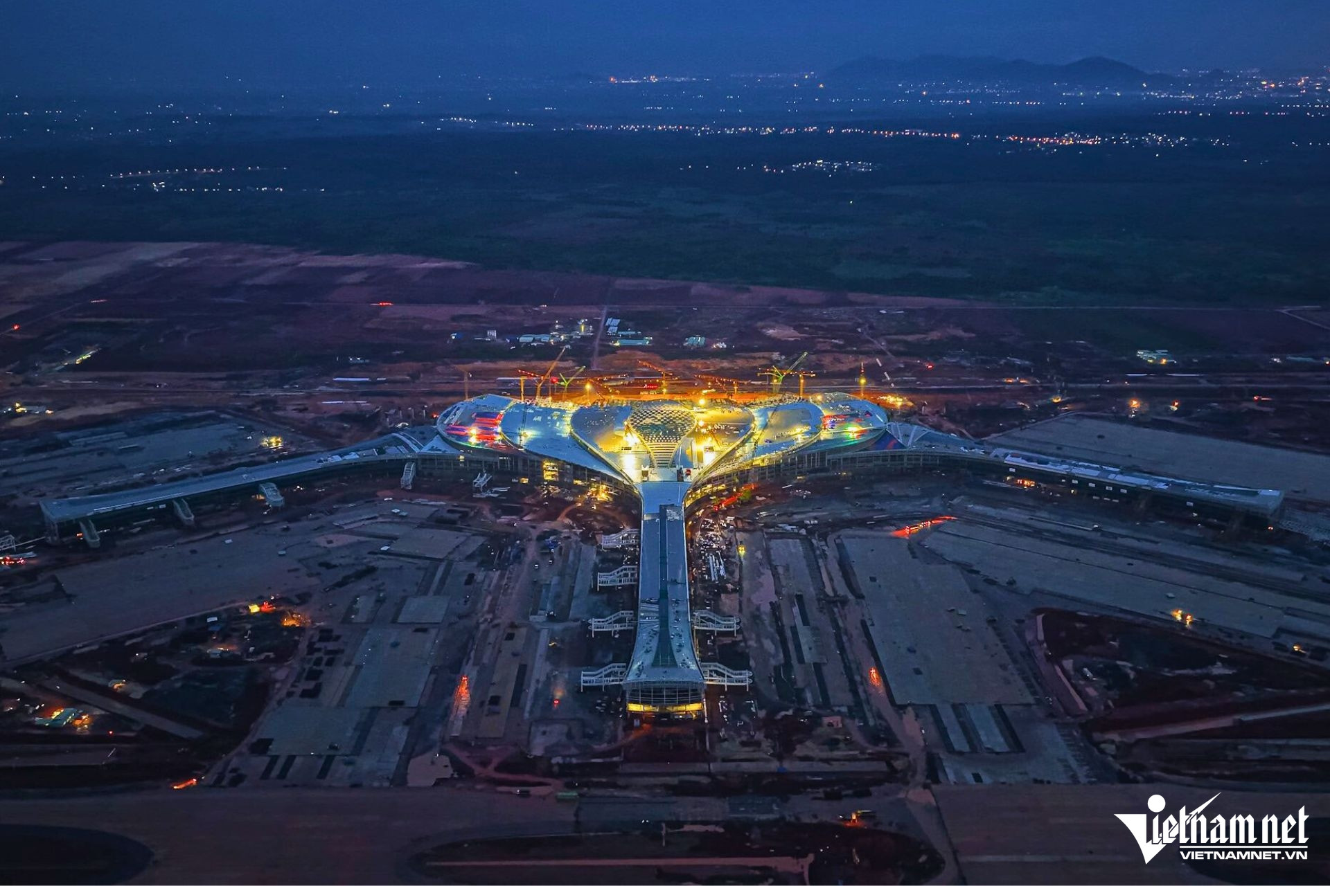 W-san bay Long Thanh 1.jpg