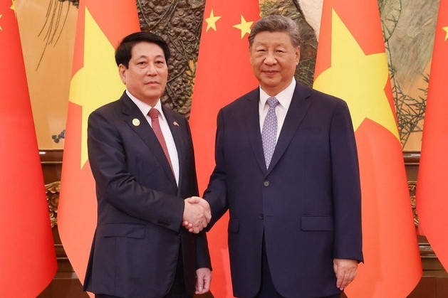 Chủ tịch nước Lương Cường hội đàm với Tổng Bí thư, Chủ tịch nước Trung Quốc Tập Cận Bình