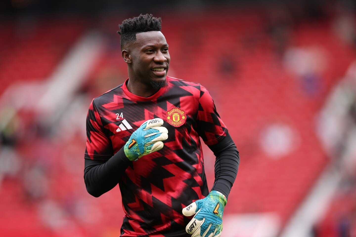 Fan MU kêu gọi thanh lý ngay 'ông kễnh' Andre Onana