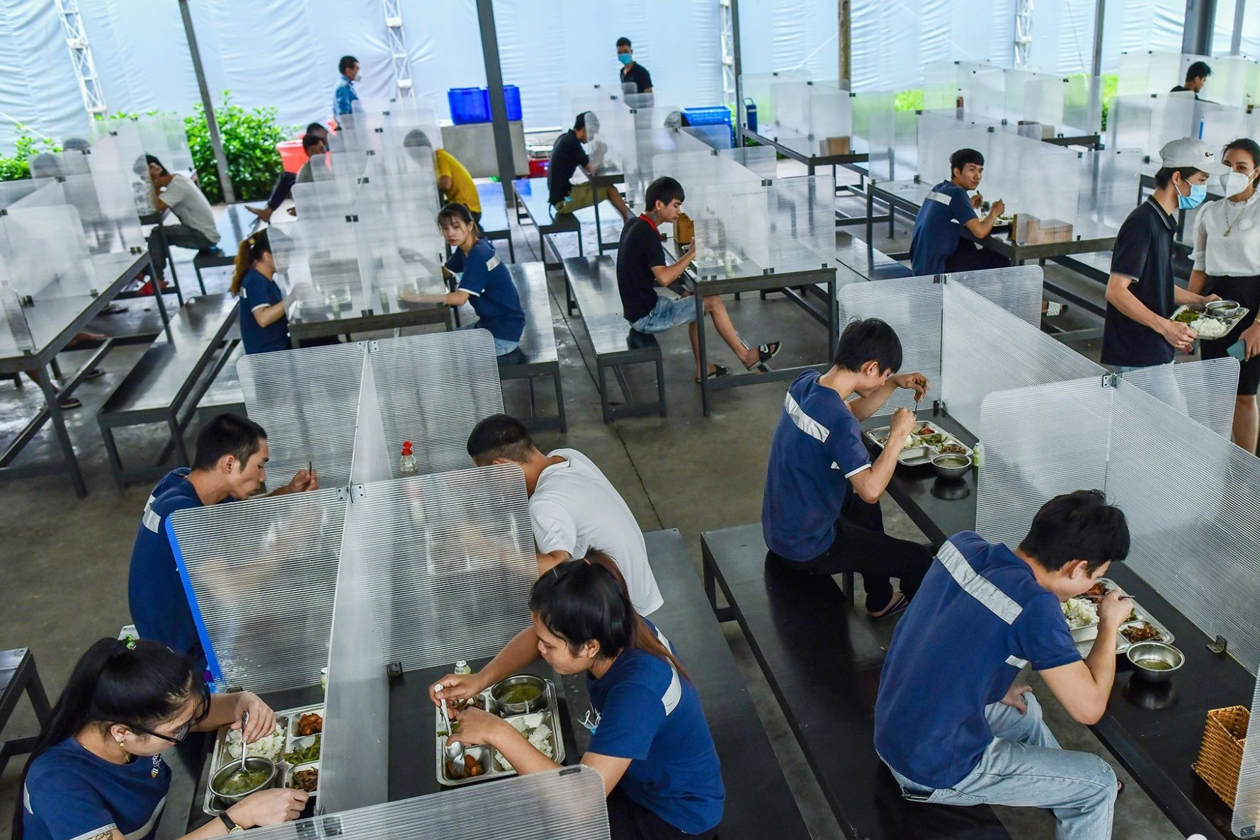 Kết dư hơn 67.000 tỷ, đề xuất giảm mức đóng bảo hiểm thất nghiệp từ năm 2026