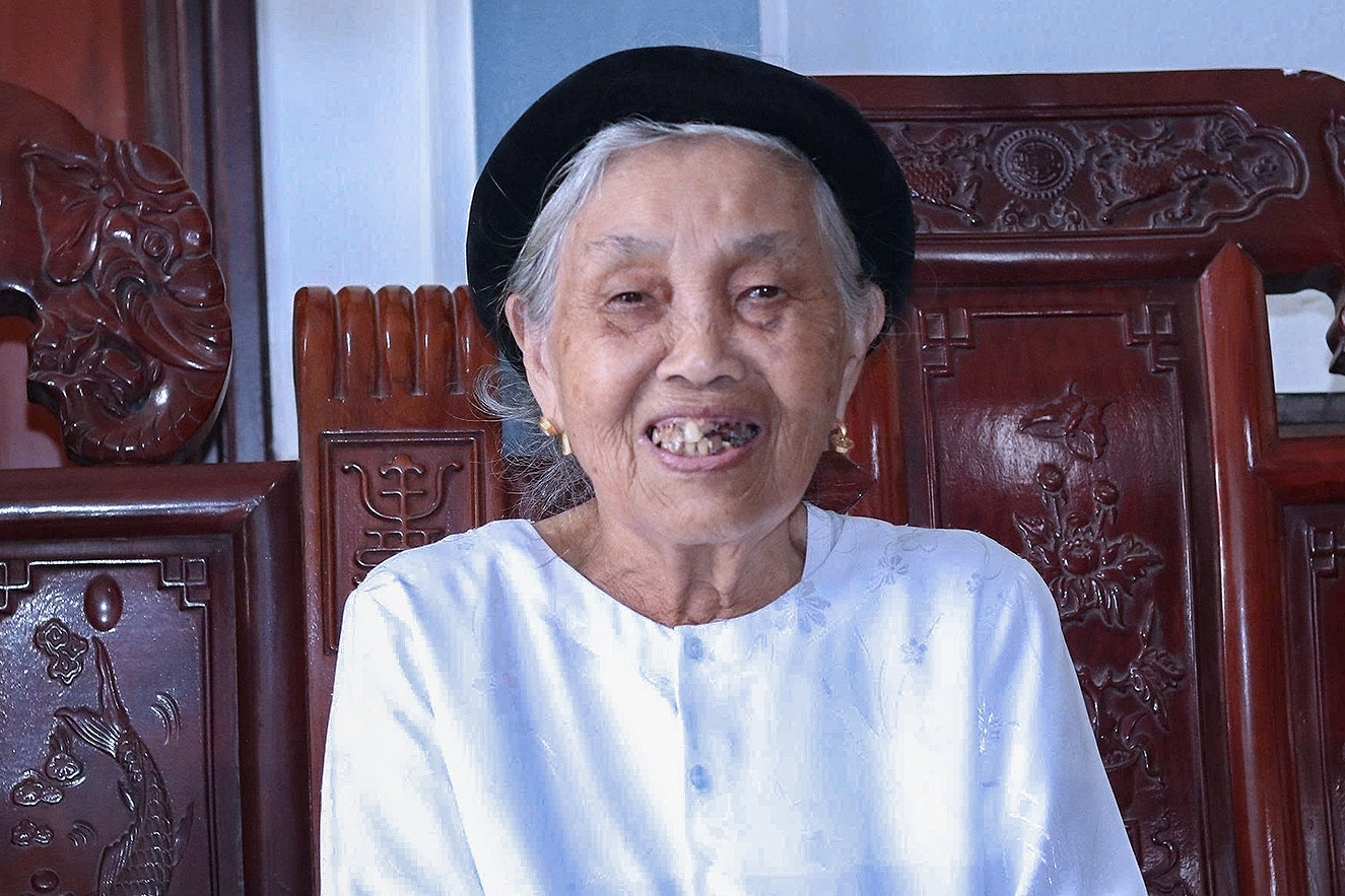 Nước mắt và niềm tự hào của Mẹ Việt Nam Anh hùng ngồi cạnh Tổng Bí thư