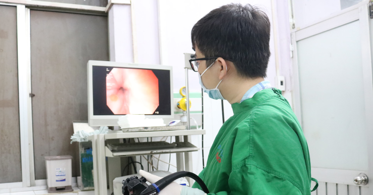 Phát hiện ung thư từ một vị trí đau bụng trong 3 tuần