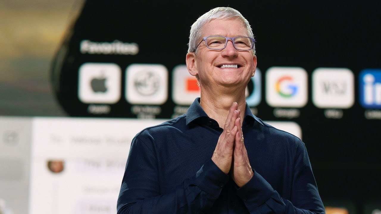 Tim Cook Apple.jpg