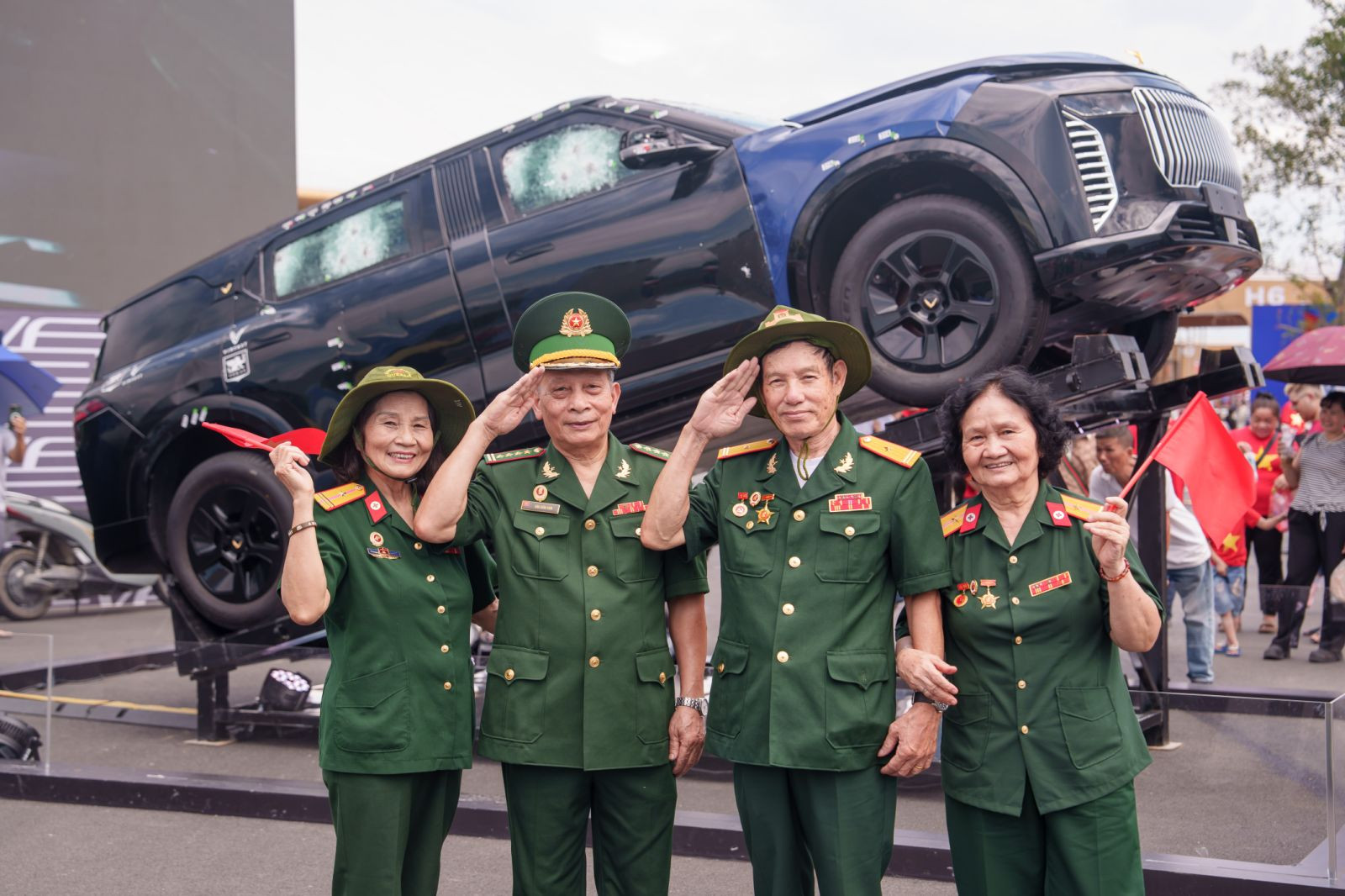 VEC A4 (4).jpg