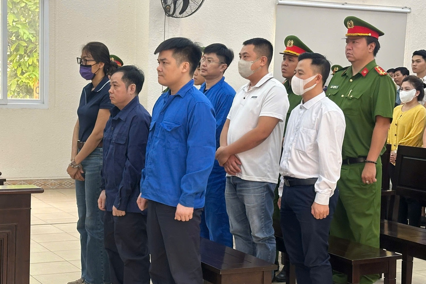 Vụ cháy quán karaoke An Phú: Đề nghị giảm án sâu cho các bị cáo