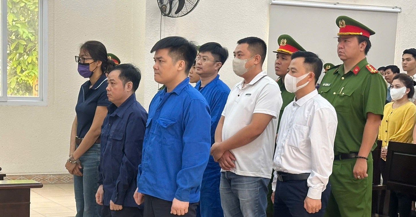 Vụ cháy quán karaoke An Phú: Đề nghị giảm án sâu cho các bị cáo