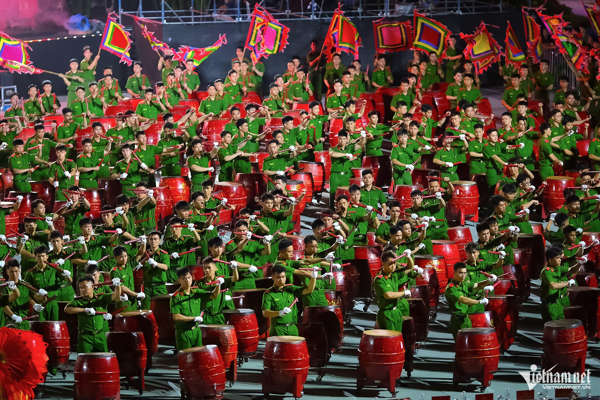 W-vang mai ban hung ca 2.jpg