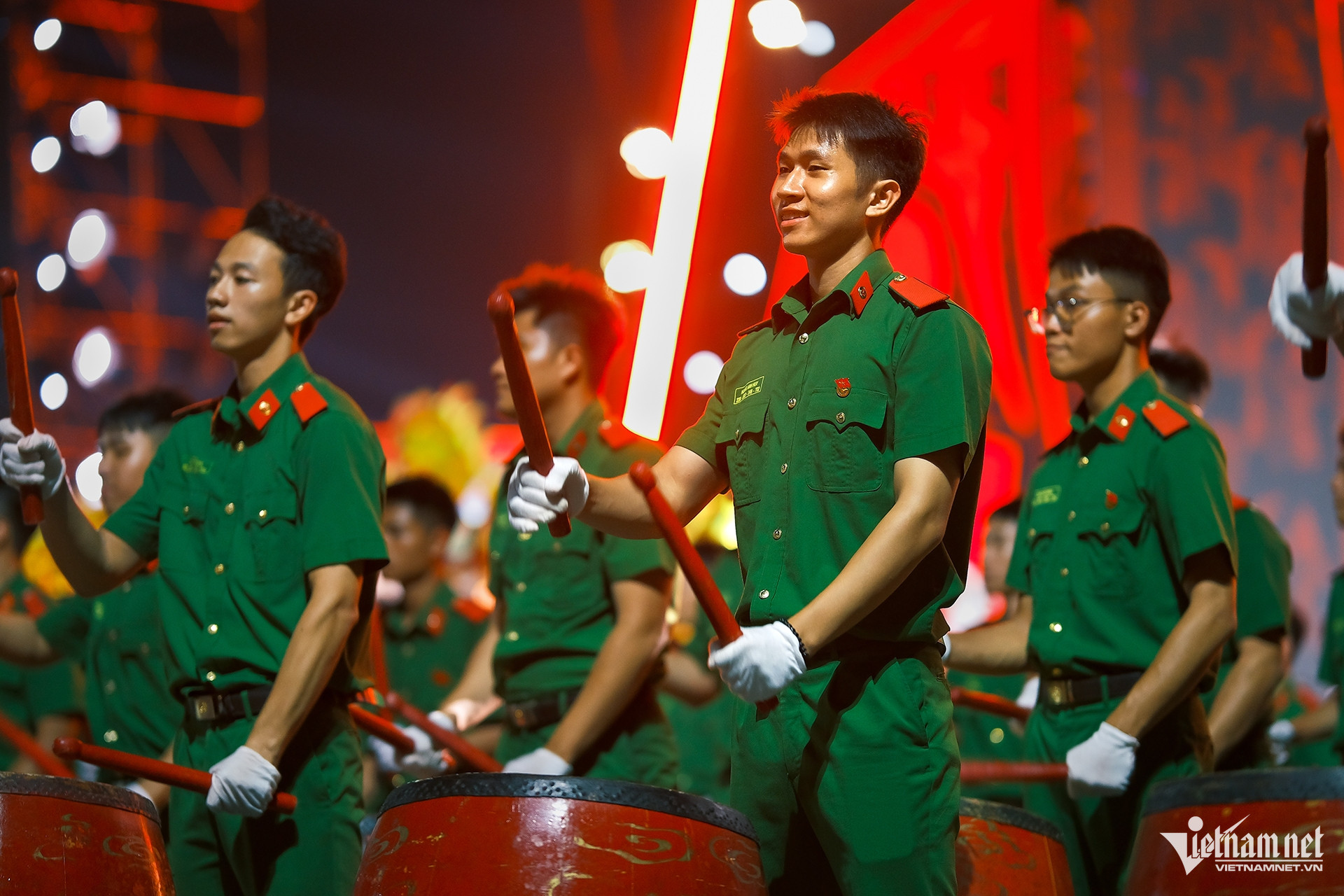 W-vang mai ban hung ca 3.jpg