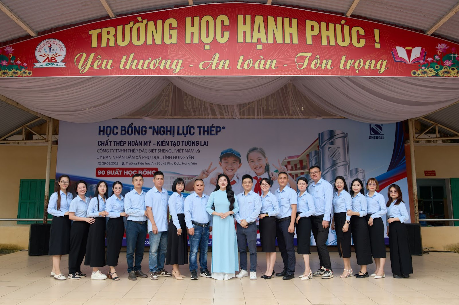 Thép Mỹ VMS trao 90 suất học bổng ‘Nghị lực Thép’