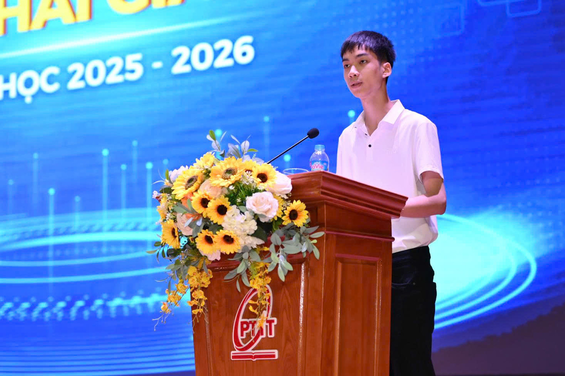 khai giang PTIT 03.jpg