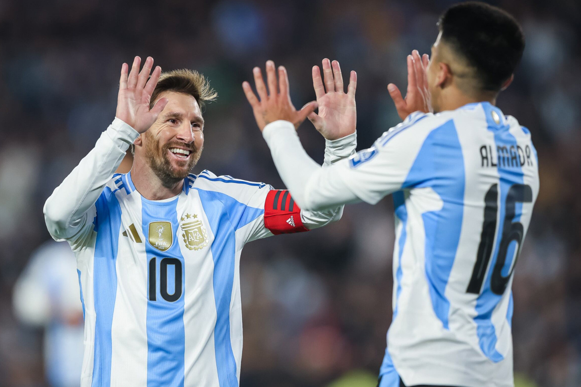 La Nacion - Messi អាហ្សង់ទីន Venezuela 3 0.jpg