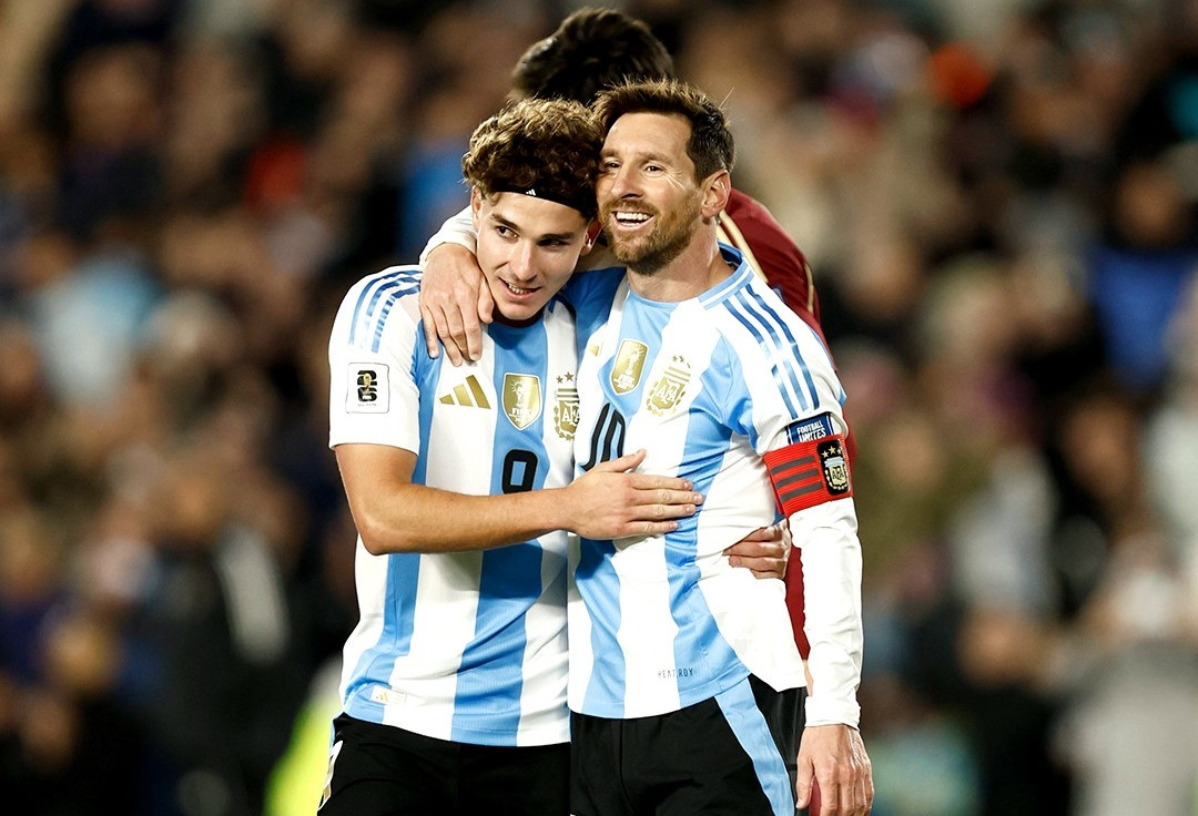 Messi thăng hoa, Argentina thắng dễ trận cầu đáng nhớ