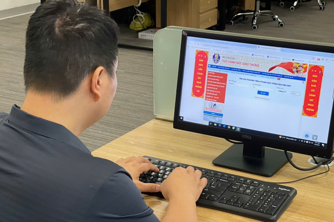 Thuê xe tự lái: Thu tiền xong xuôi, chủ xe vẫn nơm nớp lo phạt nguội