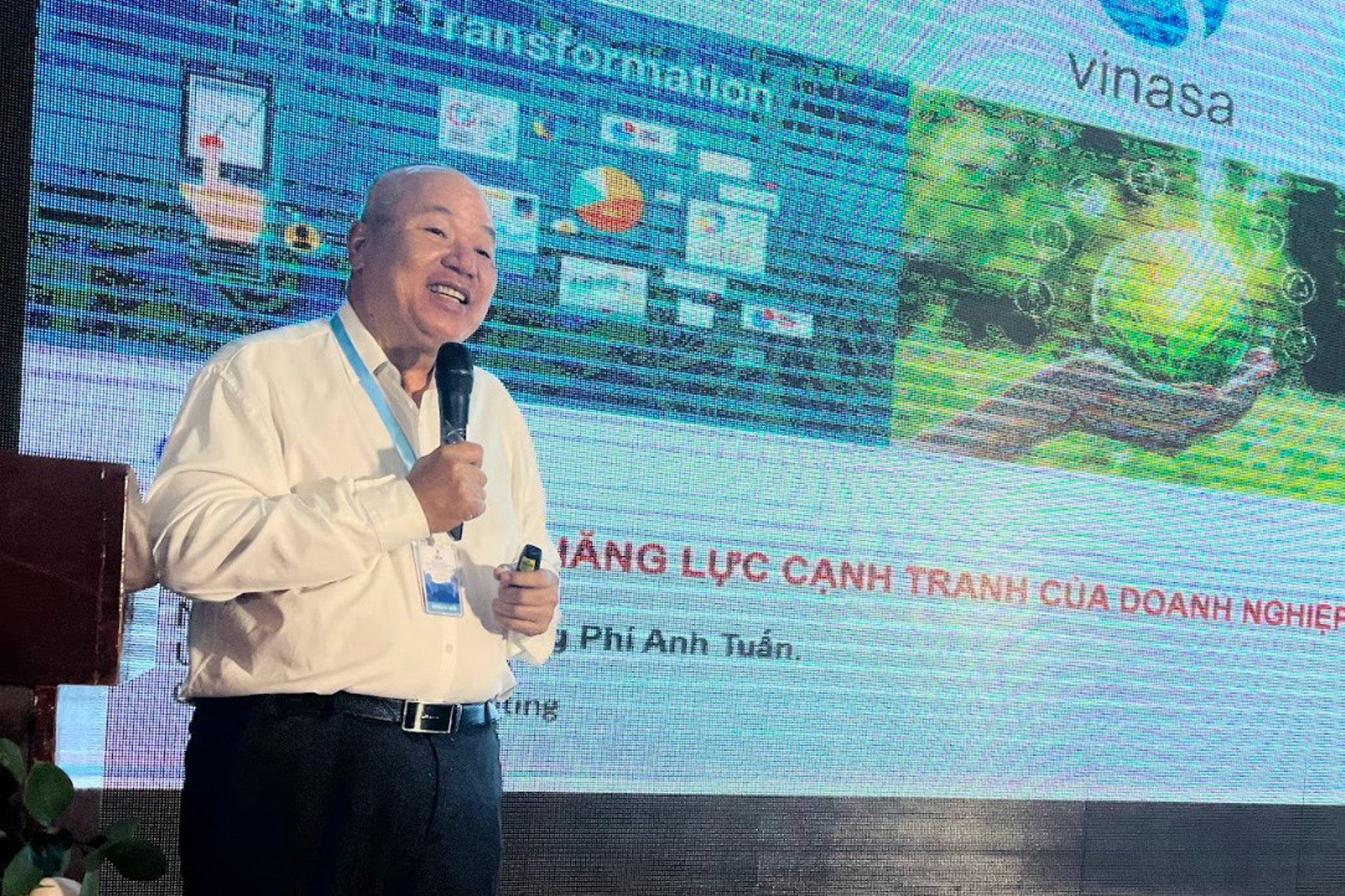 Việt Nam có nhiều lợi thế để trở thành trung tâm thương mại điện tử khu vực 4 thuong mai dien tu xuyen bien gioi 04.jpg