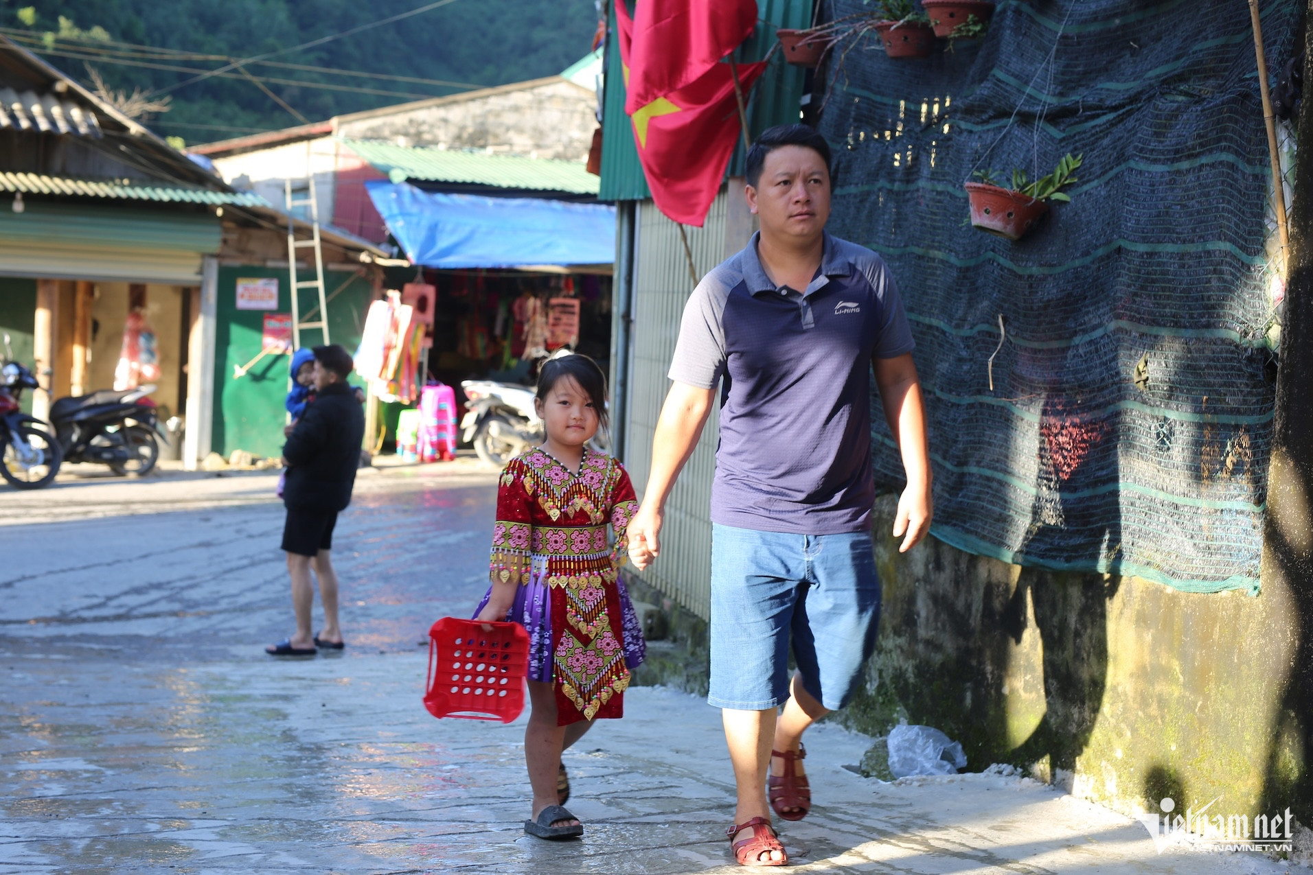 W-Học sinh dân tộc 10.JPG.jpg