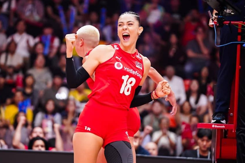 Xác định 2 cặp đấu bán kết giải bóng chuyền nữ thế giới 2025