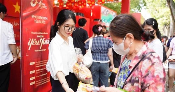 Bánh ngọt Bảo Ngọc lan tỏa niềm tự hào dân tộc và tình yêu gia đình