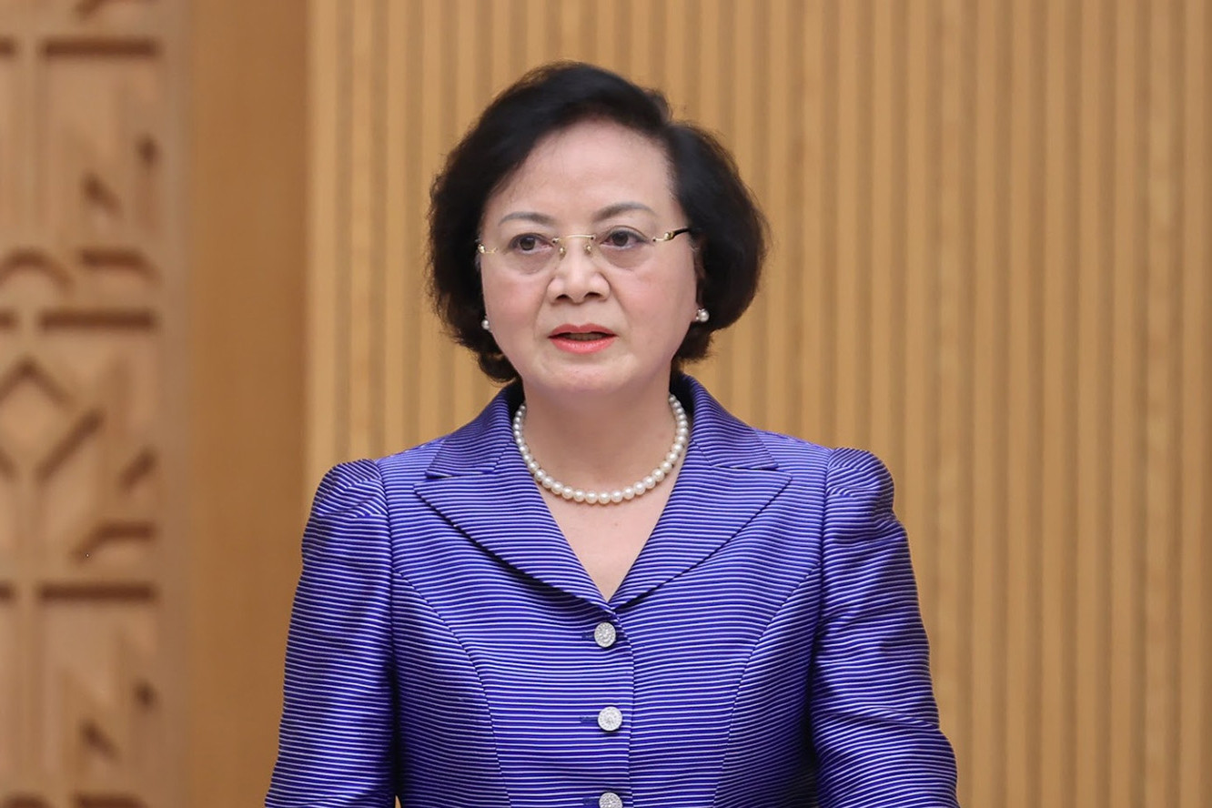 Báo cáo Bộ Chính trị về điều chỉnh lương và phụ cấp, khung vị trí việc làm