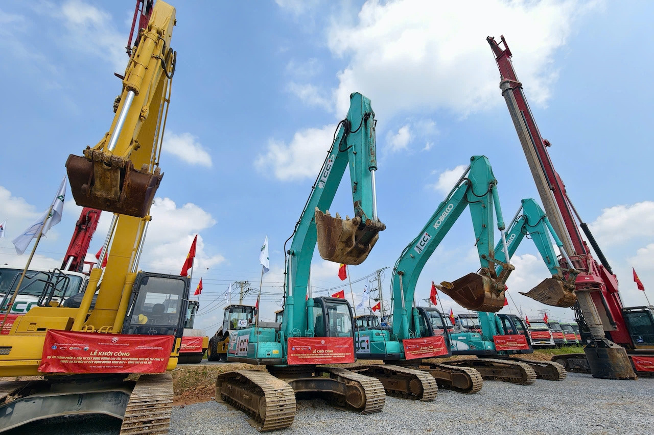 Hà Nội khởi công cao tốc trên Vành đai 4, vốn đầu tư hơn 56.000 tỷ đồng