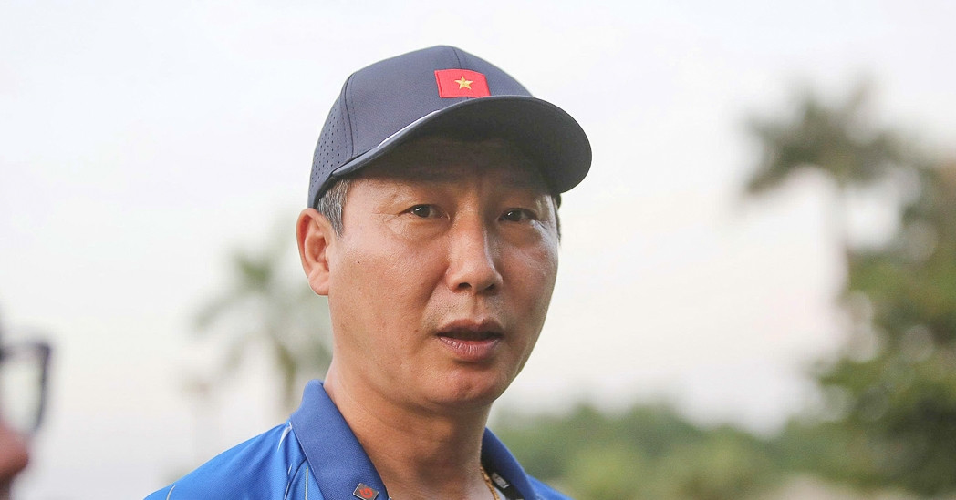HLV Kim Sang Sik: U23 Việt Nam thay đổi đội hình đấu Singapore