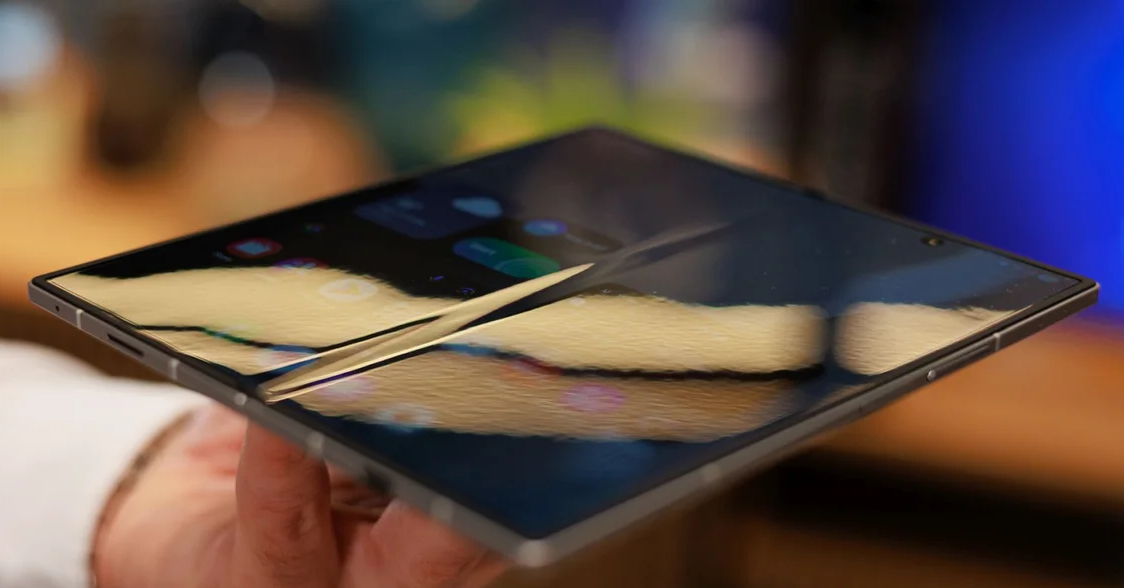 iPhone 17 chưa ra mắt, Apple đã đối mặt tín hiệu đáng lo ngại