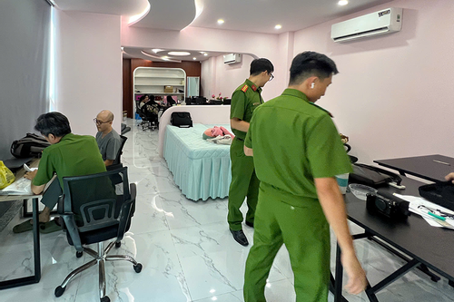 Lật tẩy chiêu trò dụ hơn 500 khách hút mỡ bụng, thu lợi cả chục tỷ đồng