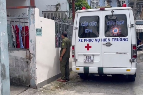 Mở cửa phòng trọ, bàng hoàng phát hiện thi thể phụ nữ trong tư thế treo cổ